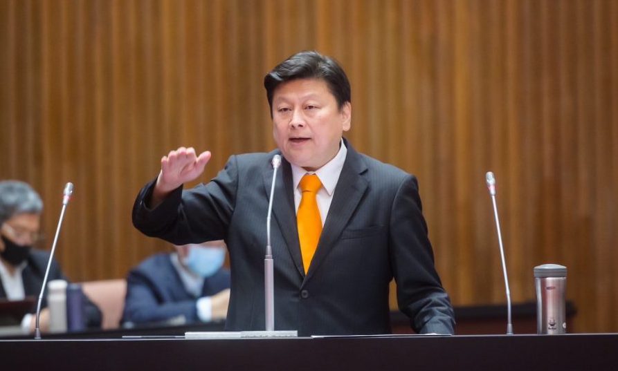 立委傅崐萁完成登記爭取連任  贏回 2024總統大選守護中華民國缩略图
