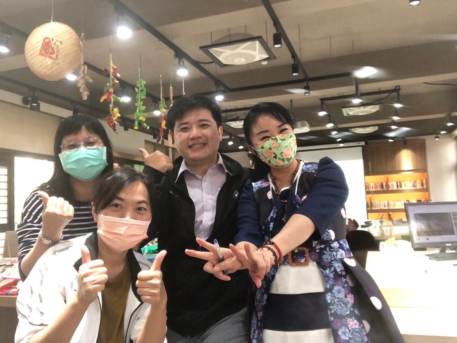 【吉安國中客語情境數位化 臺師大入校全程觀課按讚也驚喜】缩略图