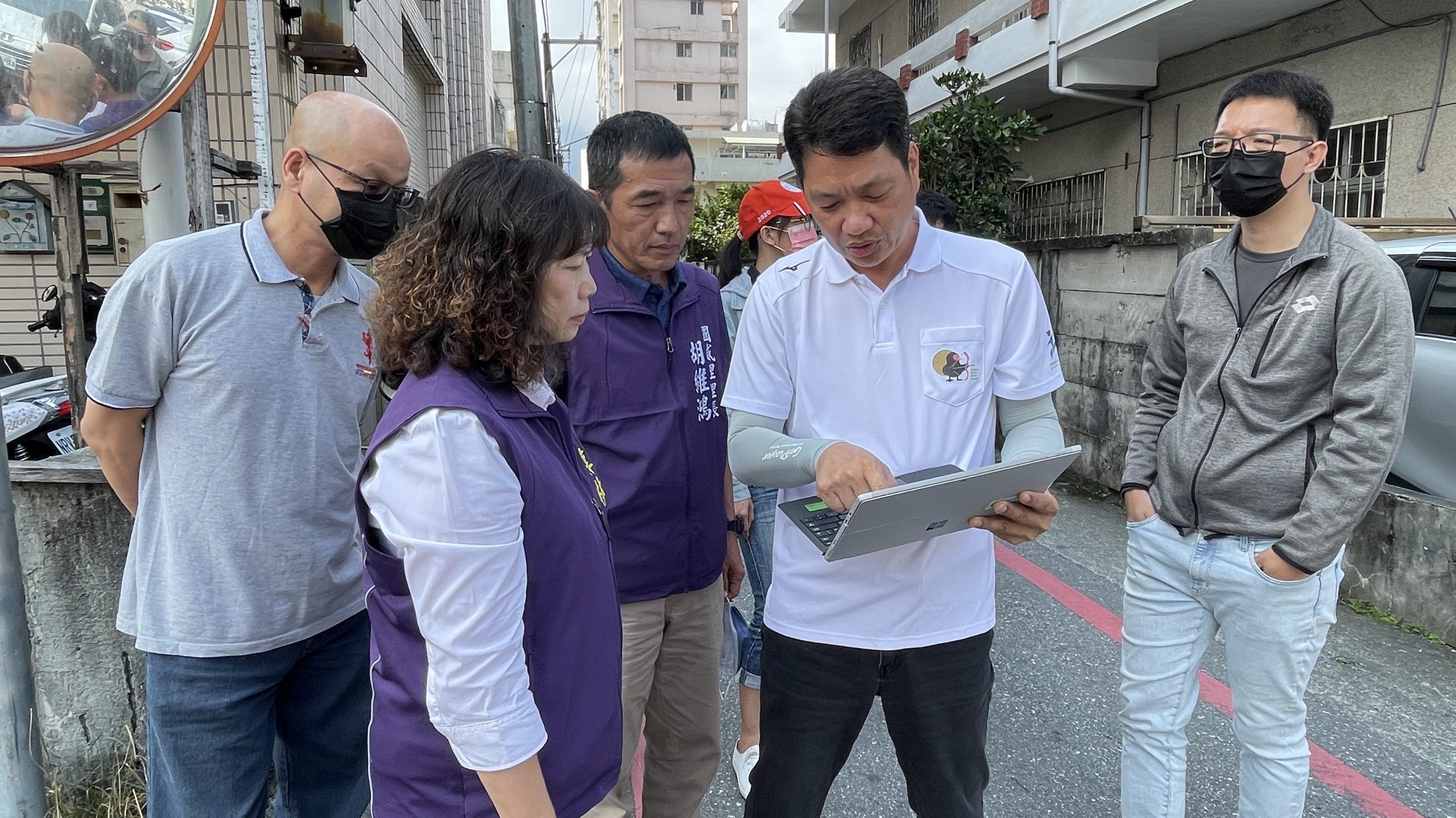 【路口常車禍 韓林梅議員提設監視器】缩略图