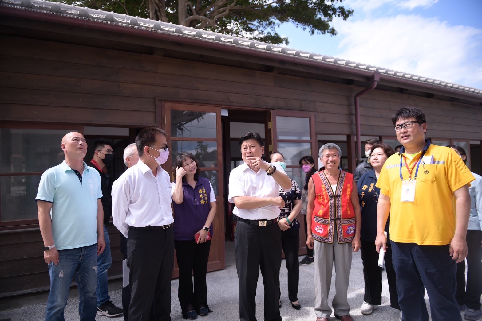 鐵道舊醫院修復五月完工 立委傅崐萁率隊會勘解決石藝大街鐵道園區排水 盼再創花蓮新亮點】缩略图