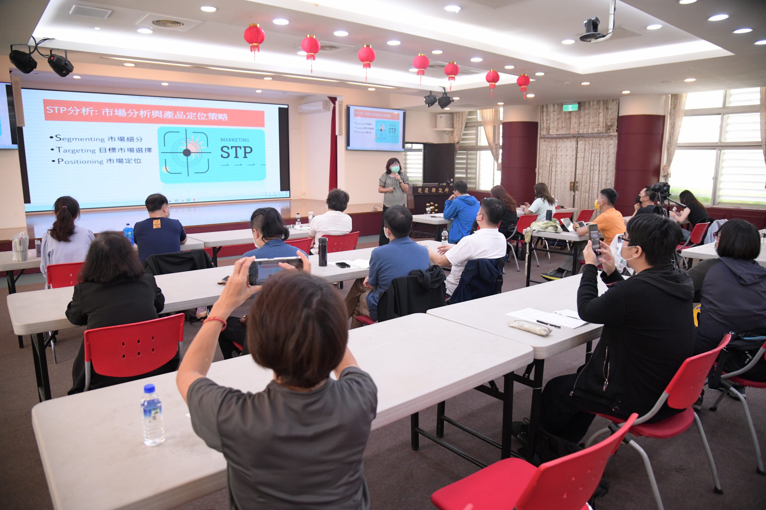 【花蓮縣失業率下降、家戶所得上升 縣府持續打造「幸福花蓮」】缩略图
