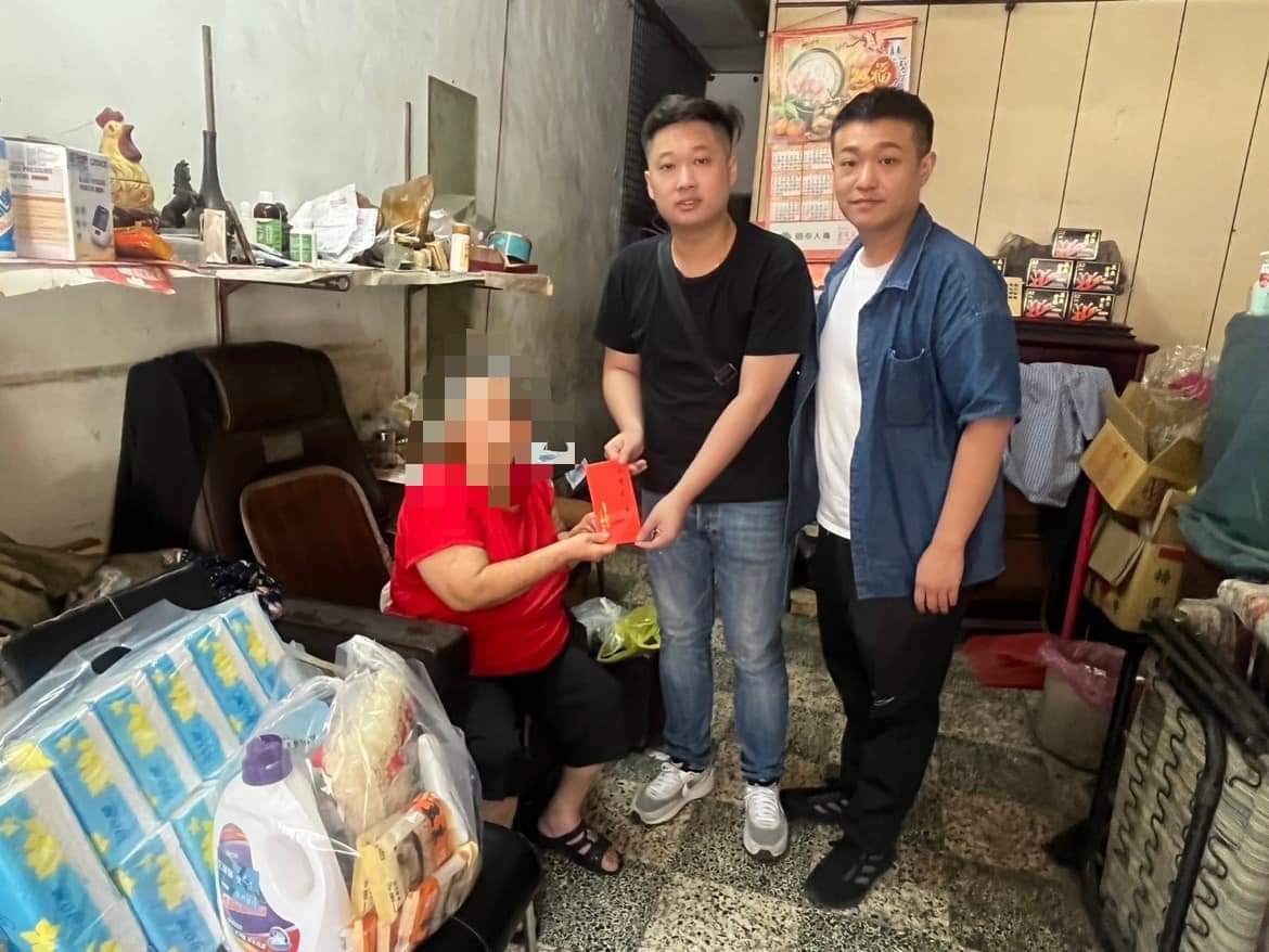 【把愛傳出去》在南投有一碗麵的故事 在花蓮有小攤販的故事】缩略图