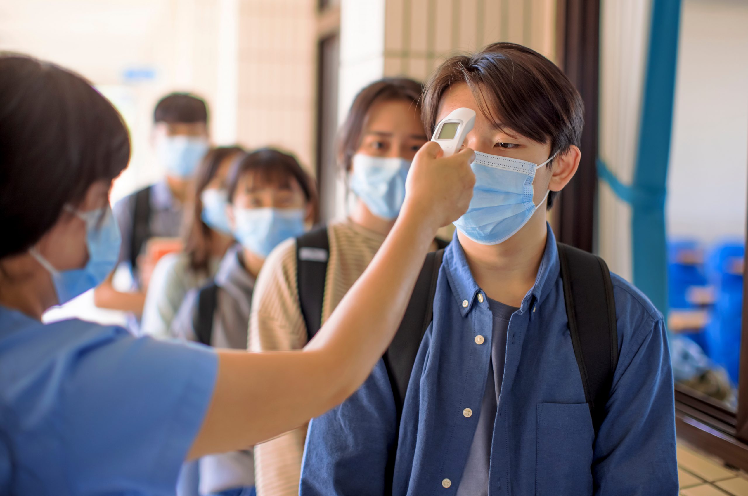 【新冠趨緩多輕症 醫師籲高風險族群勿輕忽】缩略图