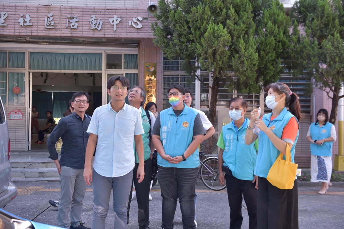 【花蓮市文化發電機改造樂齡圖書館 客委會率隊會勘】缩略图