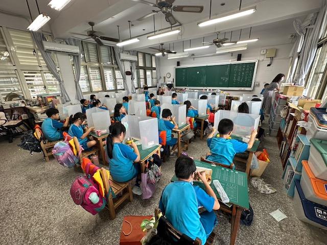 【花蓮縣國中小學午餐費加碼提高10元 讓學生吃的健康又快樂】缩略图