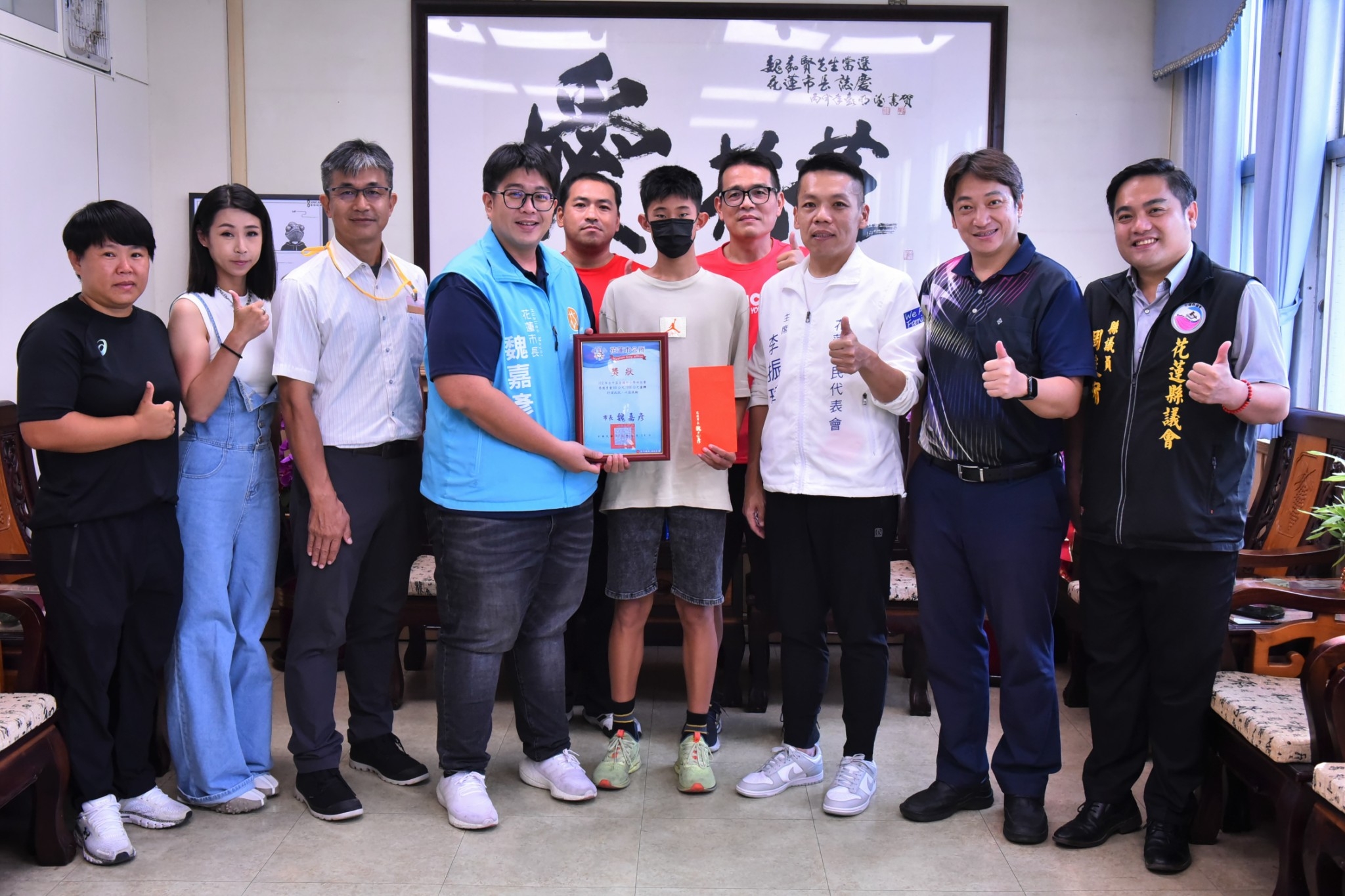 【明義國小徐唯宸大放異彩 台中盃田徑賽榮獲雙金】缩略图