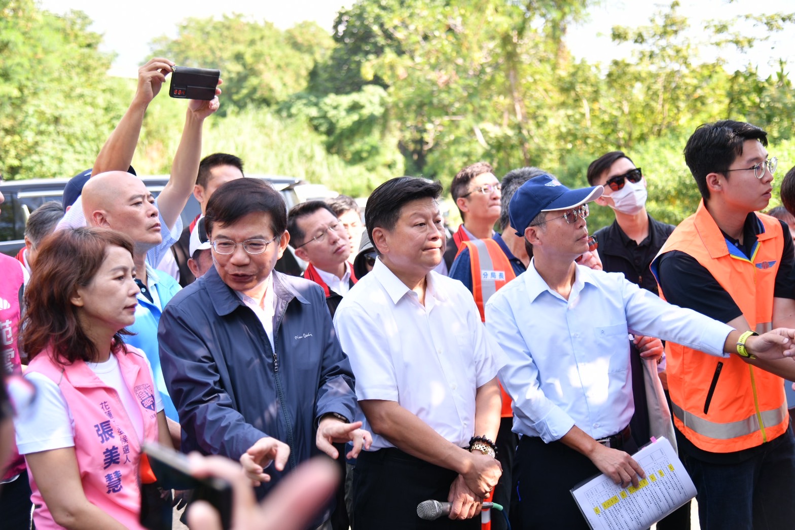 【台9線蘇花公路安全提升計畫 花蓮縣政府與中央官員共同會勘】缩略图
