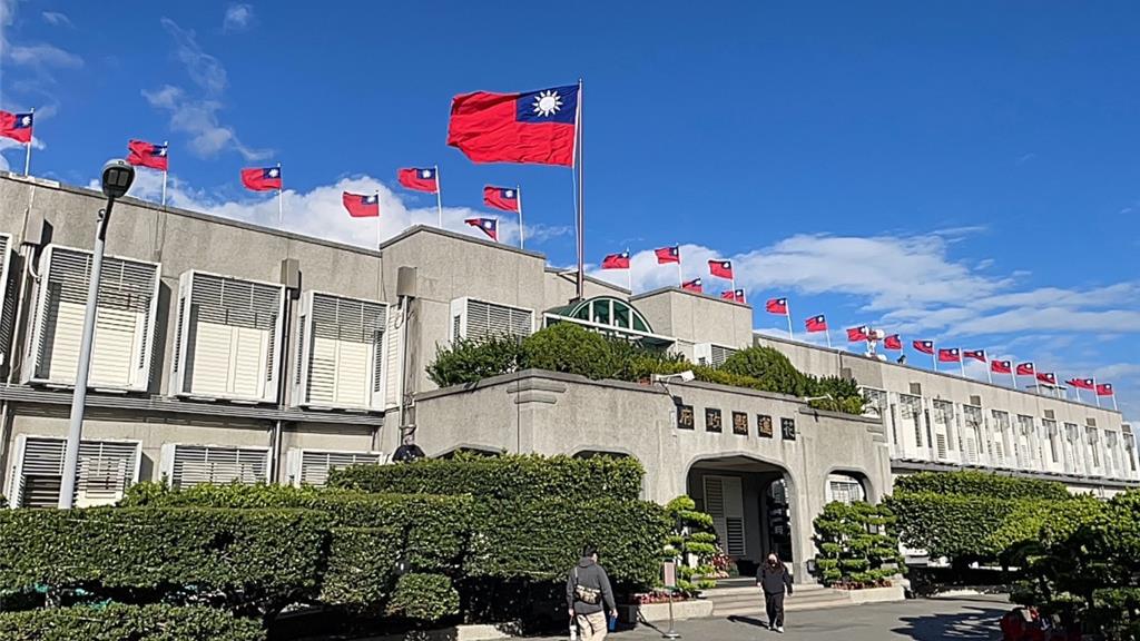 【花蓮縣政府健全財政韌性 持續減債還債並推動政策】缩略图