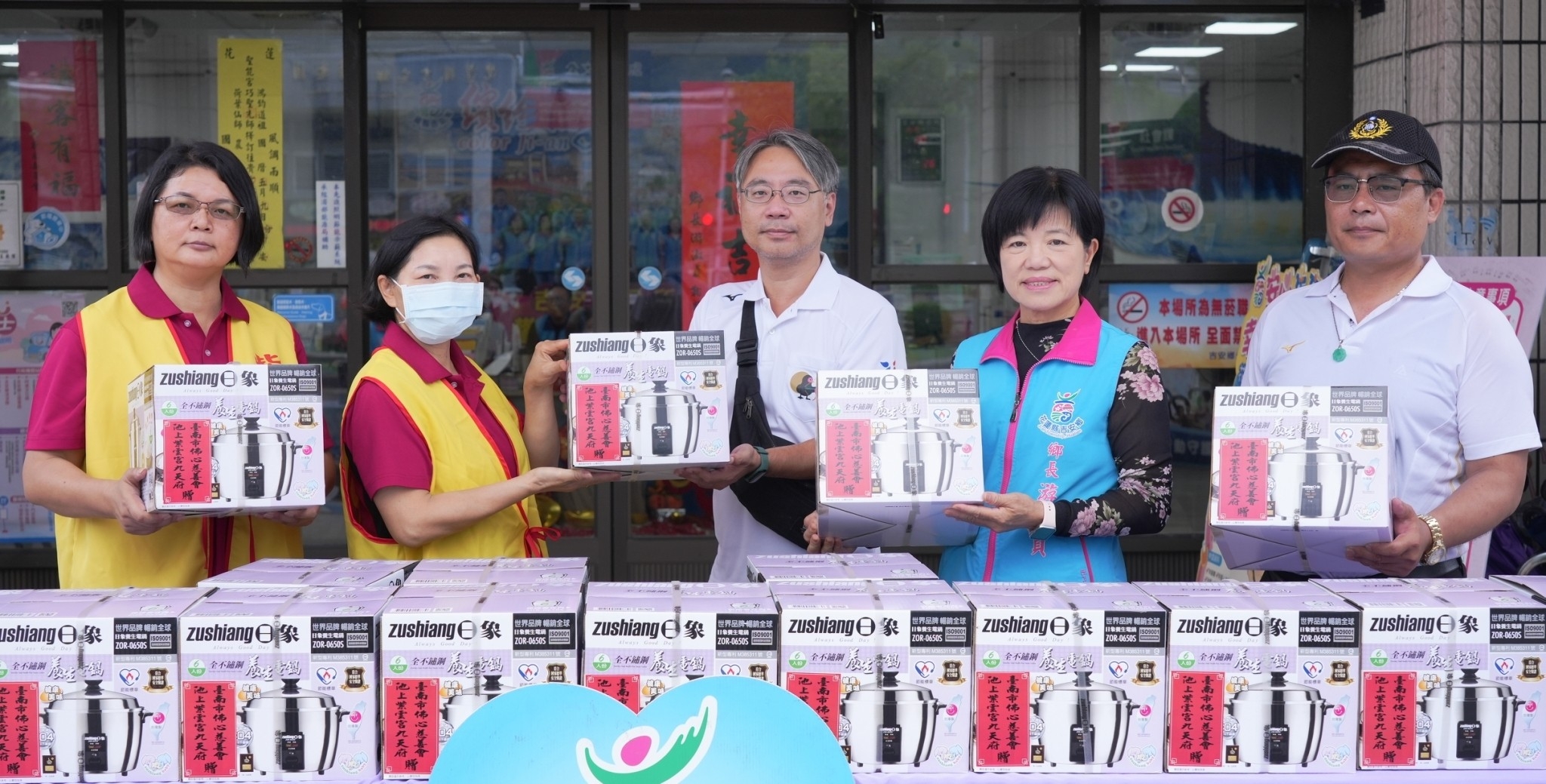 【吉安再獲台東、台南跨縣市宗教協力 游淑貞轉收贈120台電鍋挹注受災戶】缩略图