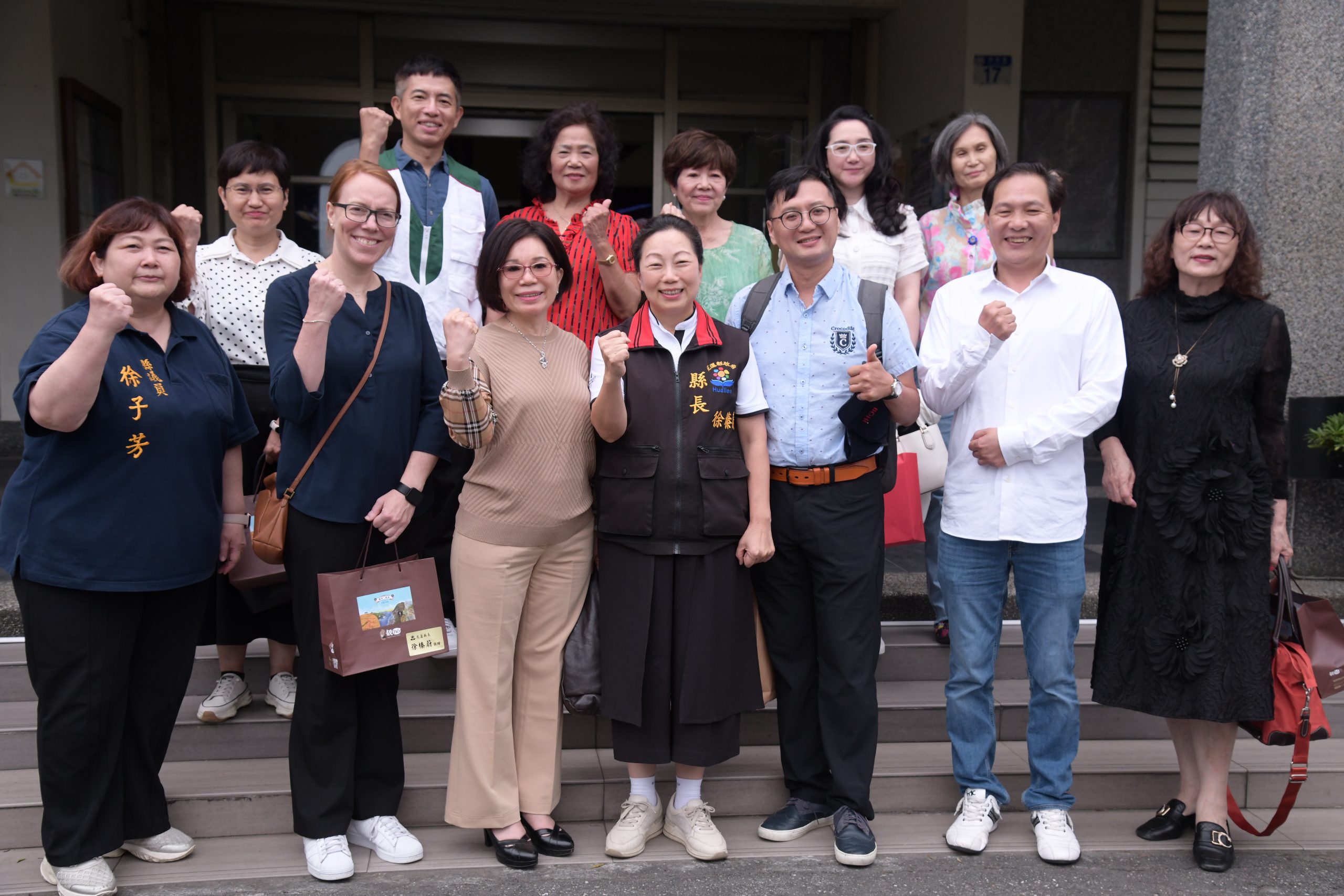 【全國各社團陸續捐贈助花蓮災後重建 縣長徐榛蔚感謝社會匯聚善心馳援】缩略图