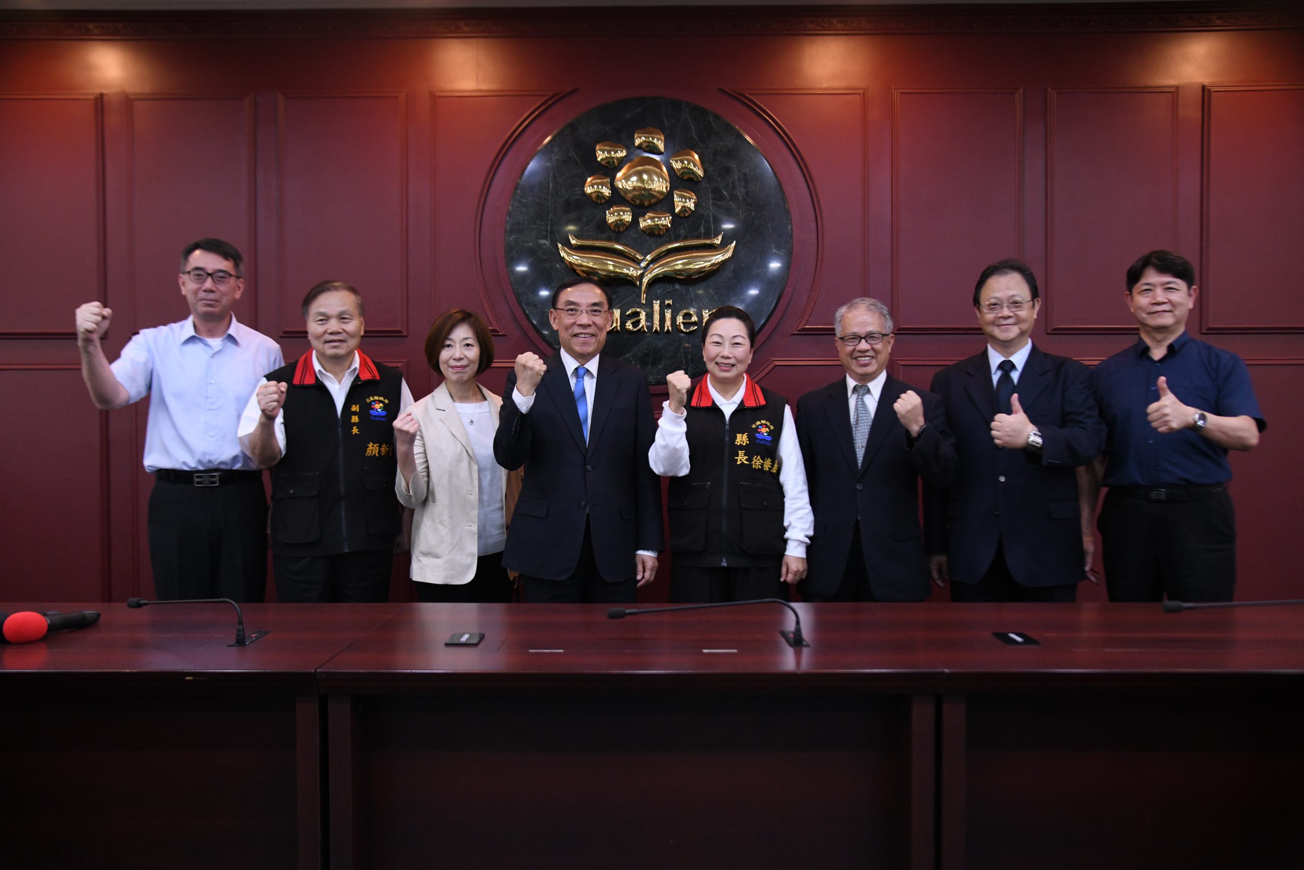 【花蓮縣長徐榛蔚會見法務部長蔡清祥 雙方力邀國人來花蓮旅遊】缩略图