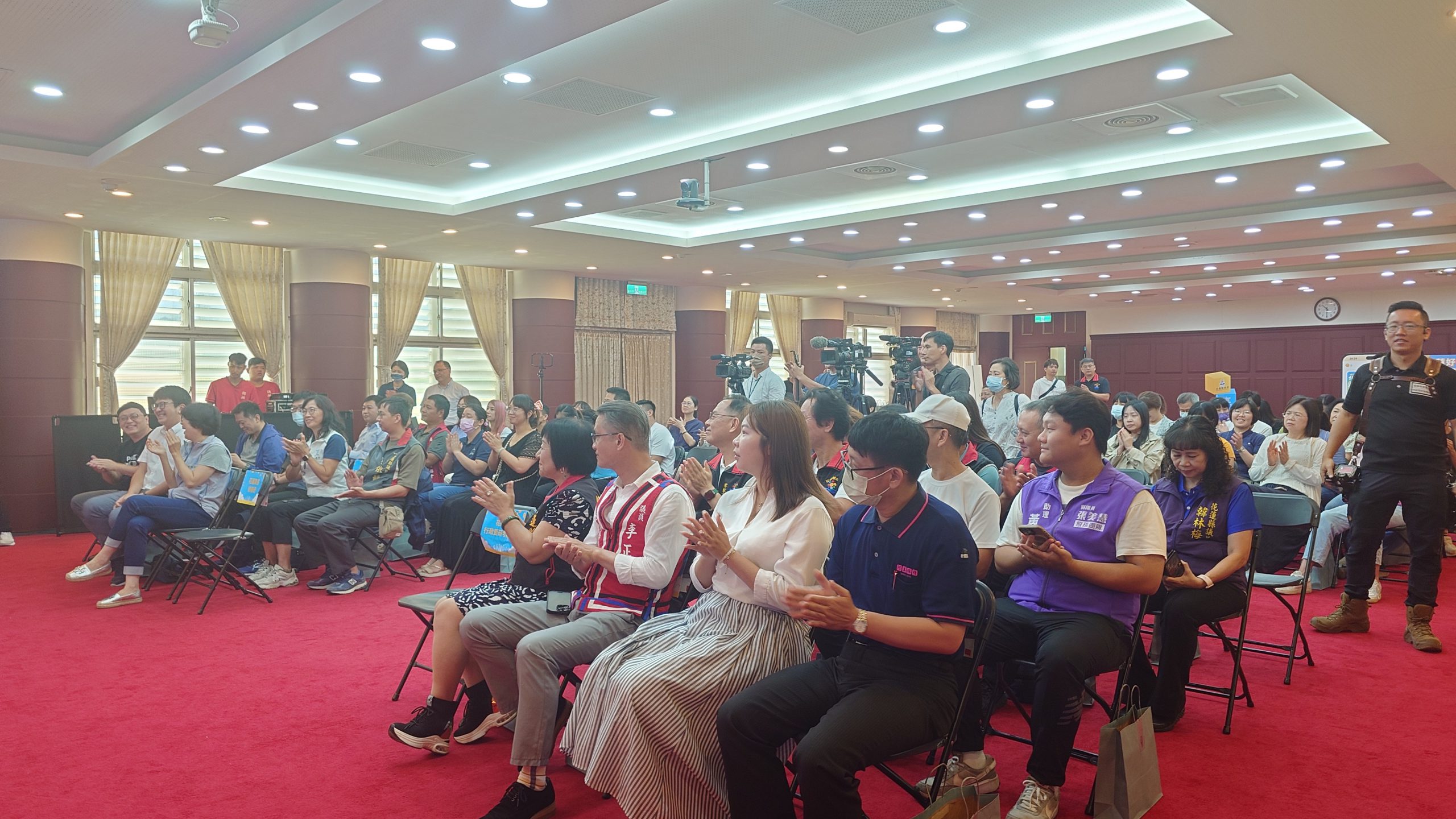 【花東好台灣好！ 花蓮縣政府攜手臺東縣政府 花蓮好Ｑ、臺東金幣互通振興花蓮經濟】缩略图