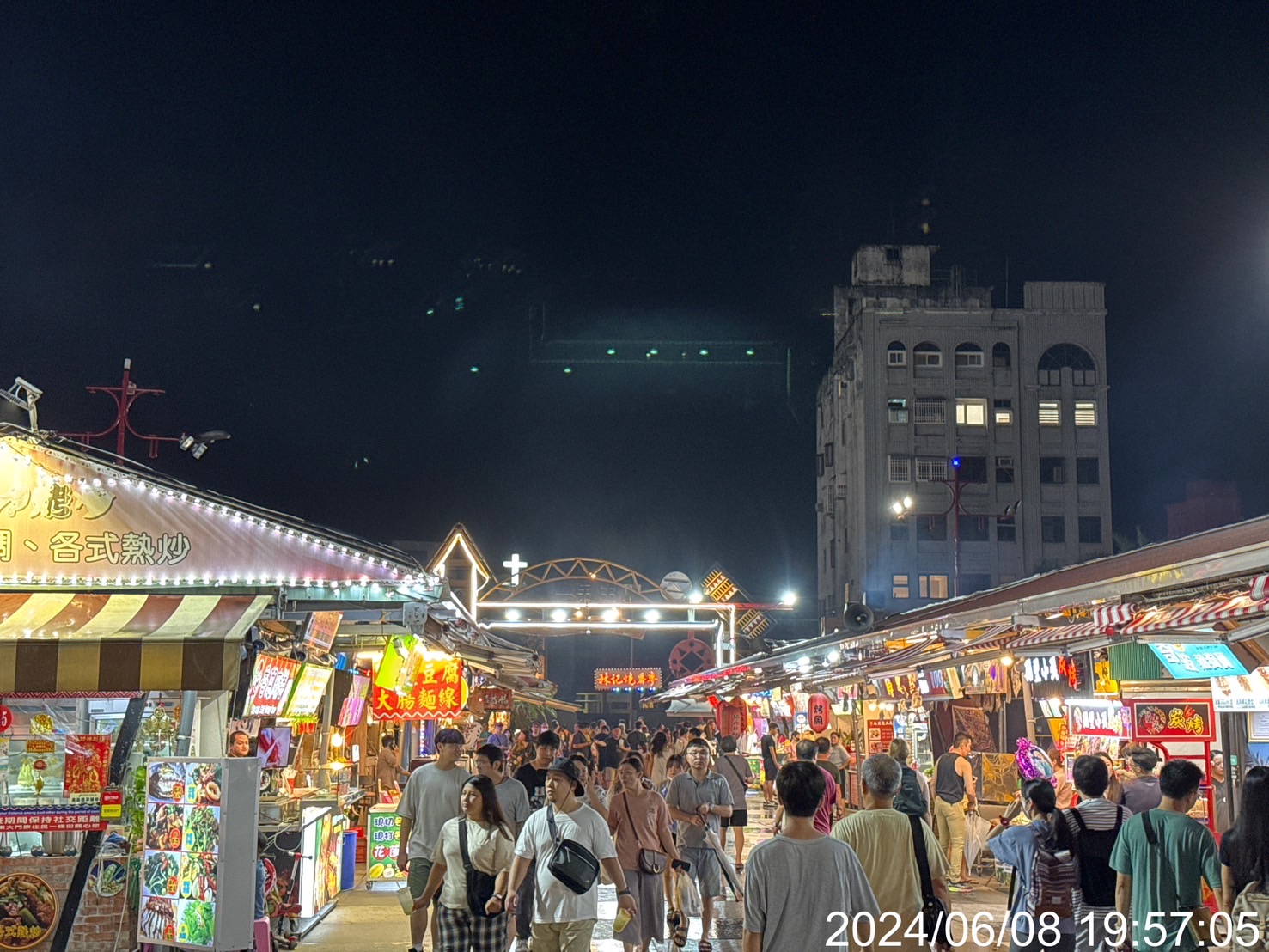 【花蓮震後首次連假 端午連假觀光人潮逐漸復甦】缩略图