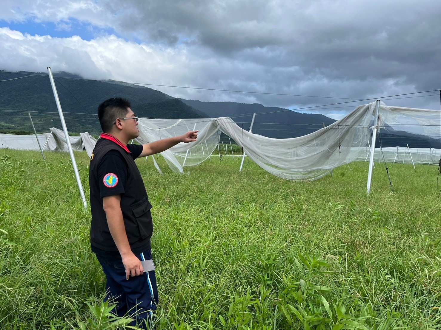 【花蓮縣政府爭取農業部第3次公告凱米颱風現金救助 鳳林鎮冬瓜、南瓜、芋、玉里鎮水平棚架網室-塑膠布(網)納入救助品項 受理期8/6至8/15止】缩略图