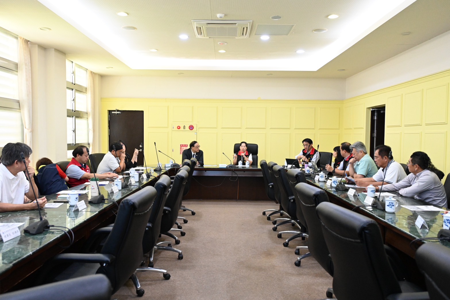 【觀光署與花蓮縣政府研商觀光振興 縣府及產業提出多項具體建議】缩略图