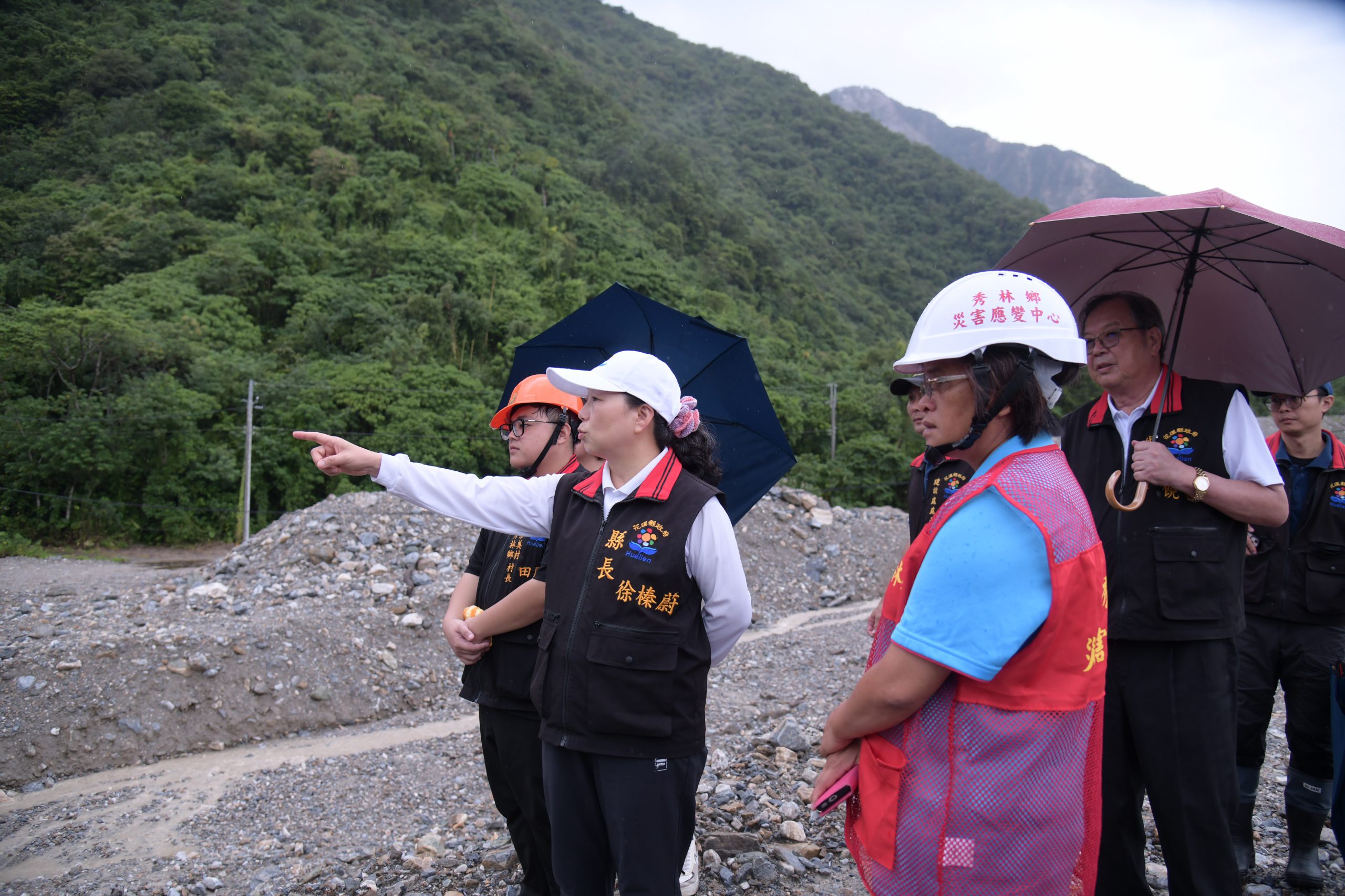 【山陀兒颱風席捲全台 徐榛蔚視察三棧溪及三棧國小 確保居民與學生安全無虞】缩略图