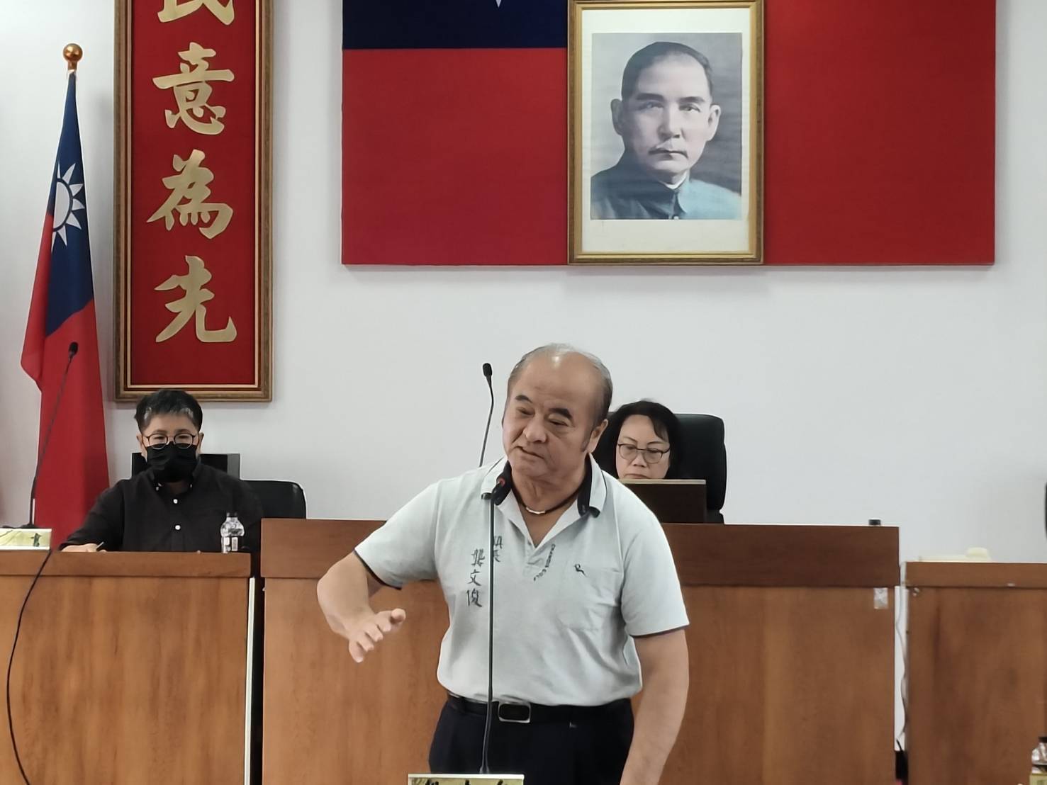 【一場風災 地方需要人助更需要自助】缩略图