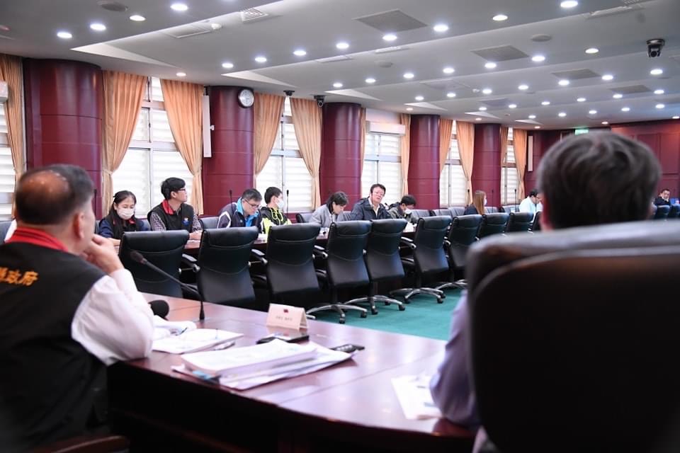 【花蓮縣113年11月份道安會報 通過四項交管措施 花蓮縣警察局榮獲交通部「金安獎」多項殊榮】缩略图
