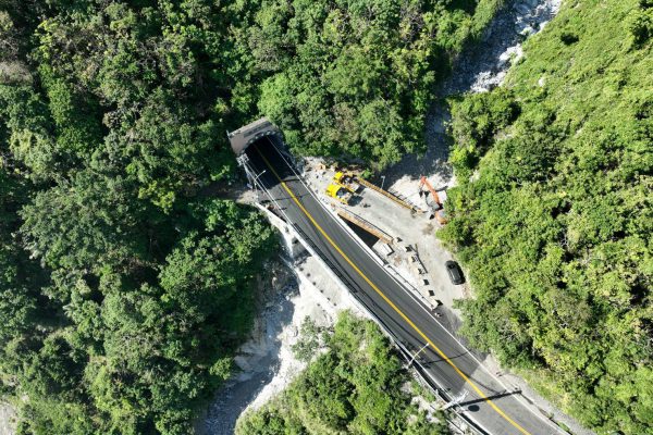 【台9線158K+600下清水橋原址重建工程提前於12月19日18時開放雙向通行 同時取消台9線和仁~崇德路段平日管制通行限制】缩略图