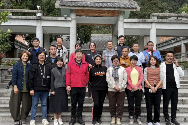 【張峻議長攜手議員 以實際行動振興南區觀光 歡迎國人來花蓮旅遊 讓花蓮早日揮別慘淡觀光】缩略图