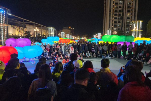 【繁花盛開迎新年！2025花蓮太平洋燈會締造雙贏 東大門夜市與商圈迎來新春大豐收了缩略图