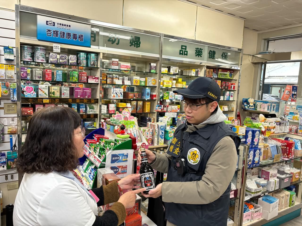 【保力達B、維士比液屬於「指示用藥」 檳榔攤、雜貨店經查獲販售依法裁處】缩略图