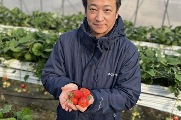 【魏嘉賢借鑒日本溫室領先技術 推動花蓮智慧農業與青年返鄉計畫】缩略图