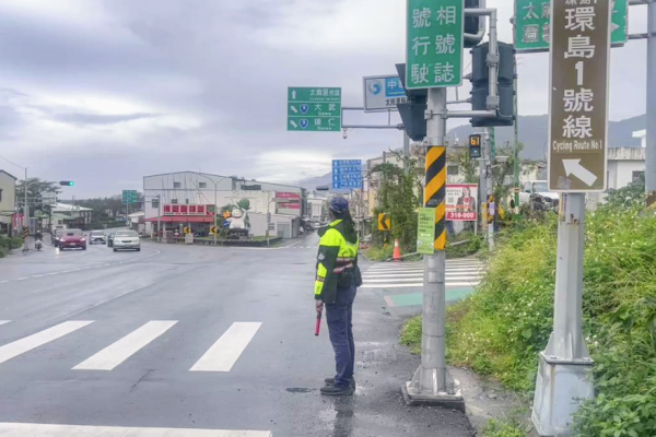 【228連續假期 東警加強交通疏導確保行車順暢】缩略图