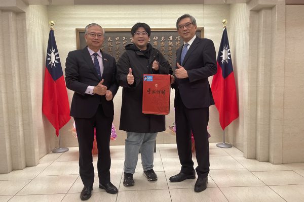 【魏嘉彥赴日拜會代表處 致謝日方地震援助並深化交流】缩略图