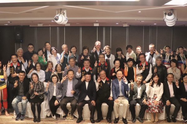 【駐新加坡台北代表處童振源代表率新加坡企業家訪花蓮 促進國際觀光與合作交流】缩略图