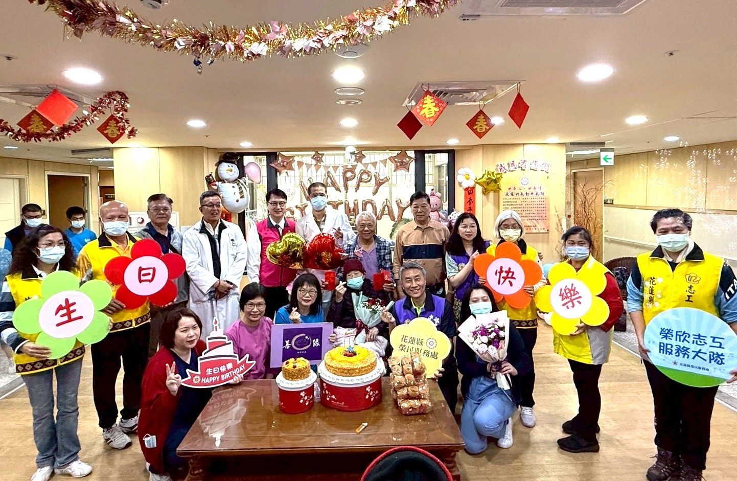 【超級人瑞時常鳳奶奶110歲慶生會 溫情暖人心】缩略图