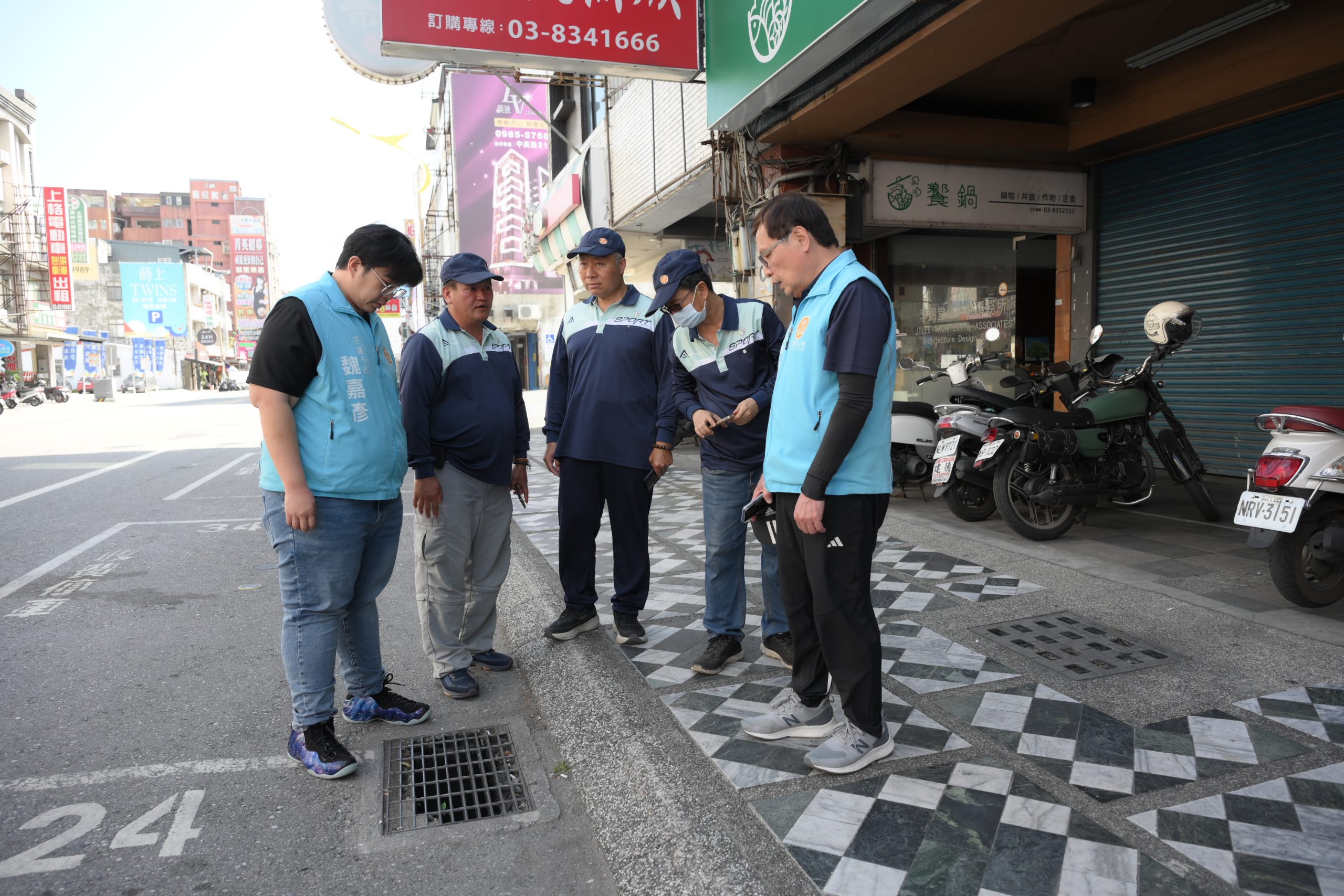 【別讓排水溝變垃圾桶》市長魏嘉彥視察排水設施 籲勿丟菸蒂、倒廢油】缩略图