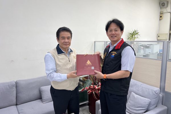 【緬懷與追悼一生奉獻故榮民前輩 輔導會主持祭祀追思法會】缩略图