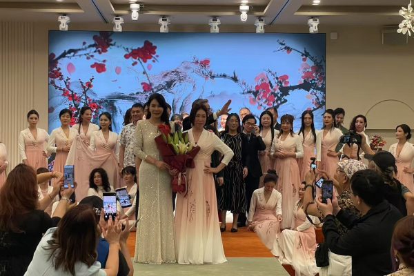 【台灣新住民經貿文化交流協會舉辦第二屆會員大會 演繹華服之美】缩略图