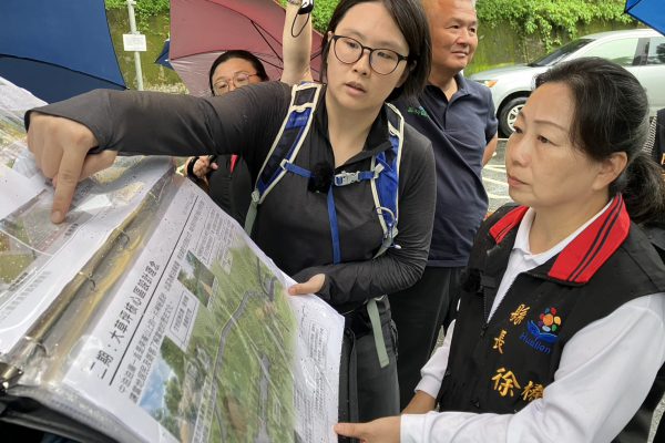 【縣長徐榛蔚會勘美崙山公園改善工程進度 三年將投入逾1.6億元全區改善】缩略图