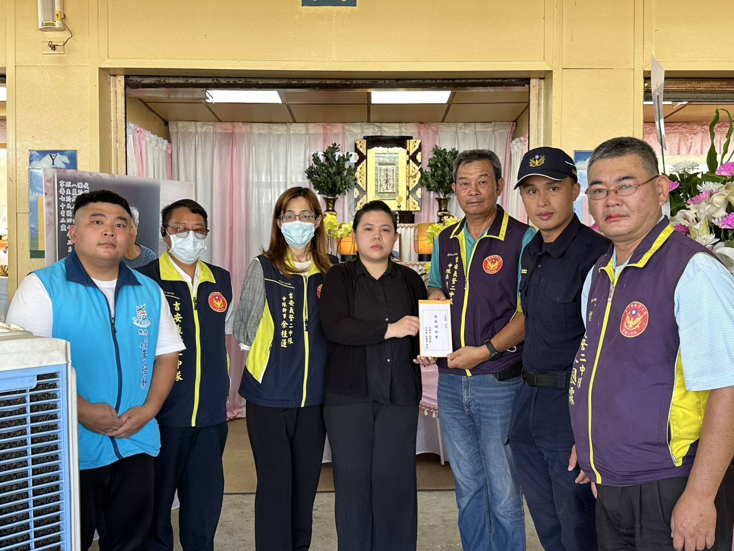 【吉安警偕吉安義警第二中隊捐助棺木及骨灰罈資助弱勢家庭】缩略图