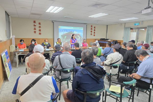 【花蓮縣榮服處辦理「服務區座談會」與榮民眷交流】缩略图