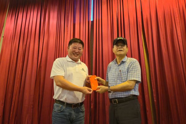 【警察節即將到來 花蓮縣警察局打擊犯罪績效卓著 張峻議長偕同議員致贈加菜金慰勉有功人員】缩略图