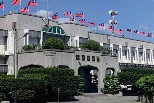 【為人民安全請命 徐榛蔚表態將攜議員鄉親北上陳情 反對「花蓮＝干城」鐵路危險路段移出前瞻計畫】缩略图