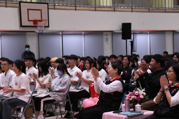 【113學年度花蓮縣高國中縣長獎頒獎典禮 徐縣長勉勵學子勇於追夢】缩略图