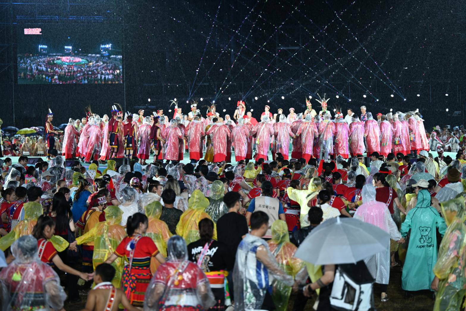 【SERA之夜》2025 太平洋南島聯合豐年節盛大揭幕 七大樂舞文化齊放 徐榛蔚邀請大家感受最熱情的聯合豐年節】缩略图