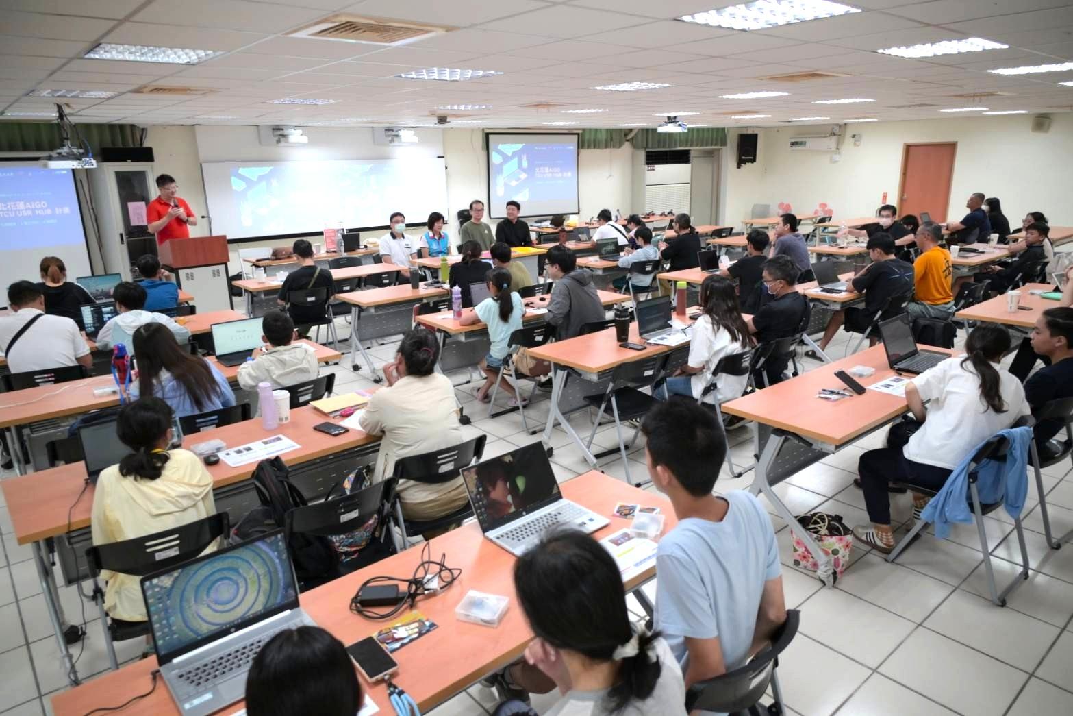 【北花蓮AI共GO吉安數位向下扎根 游淑貞伴親子共學體驗新科技魅力】　缩略图