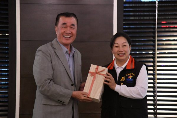 【花蓮縣長徐榛蔚率團赴台北市交流 實踐城市合作施政願景】缩略图