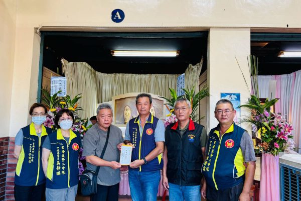 【吉安警偕吉安義警第二中隊關懷弱勢 善助鄭老太太圓滿後事】缩略图