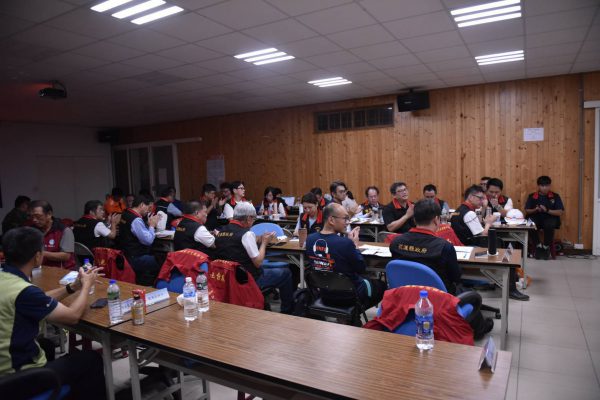 【花蓮縣政府召開第8次前進指揮所會議 加速馬太鞍堰塞湖潰壩災後復原】缩略图