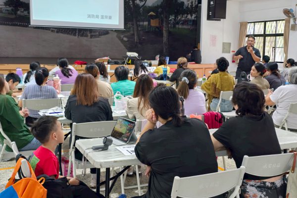 【游淑貞攜手花蓮縣幼兒教育事業學會  辧理教保人員研習強化救護專業知能】缩略图