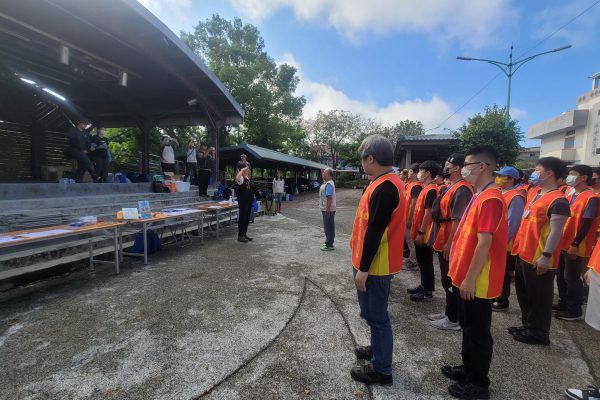 【心繫家園》花蓮縣緊急召集240名替代役備役役男 投入馬太鞍溪堰塞湖災後重建】缩略图