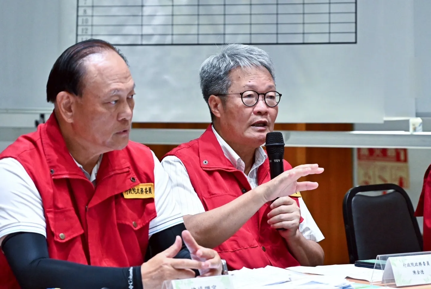 行政院災後慰助服務站劃下句點 災後協助進入常態階段缩略图