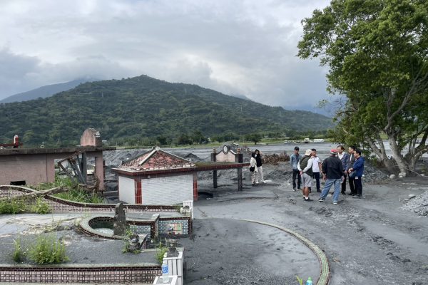 【花蓮縣政府澄清「挖墳謠言」 強調災後重建工作穩步推進】缩略图