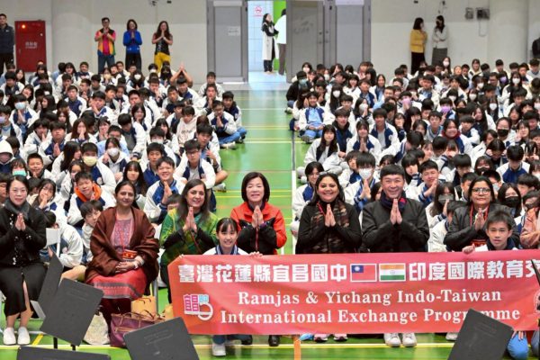 【游淑貞 梁仲志 創新教育銜接國際視野 從印度到吉安 讓世界看見花蓮教育】缩略图